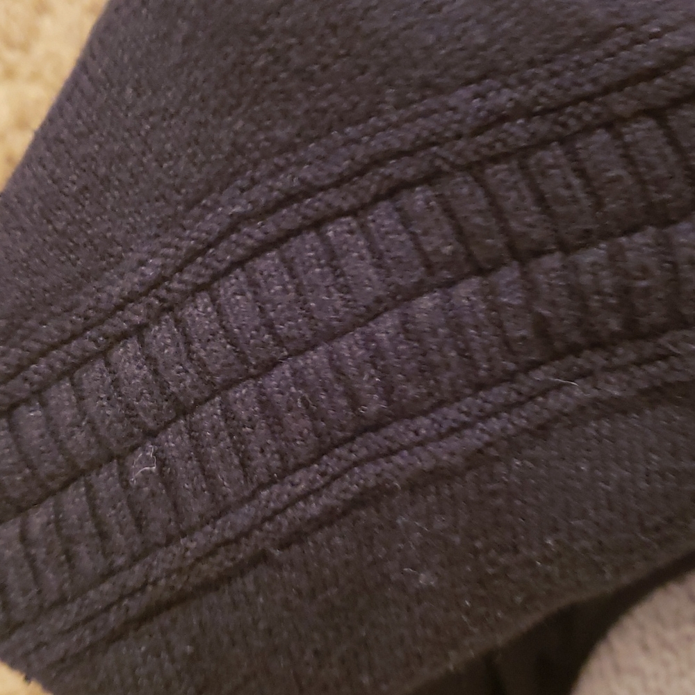 Sweater - Picture 3 of 4